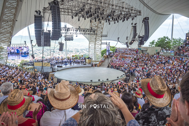 GuelaguetzaOax-15